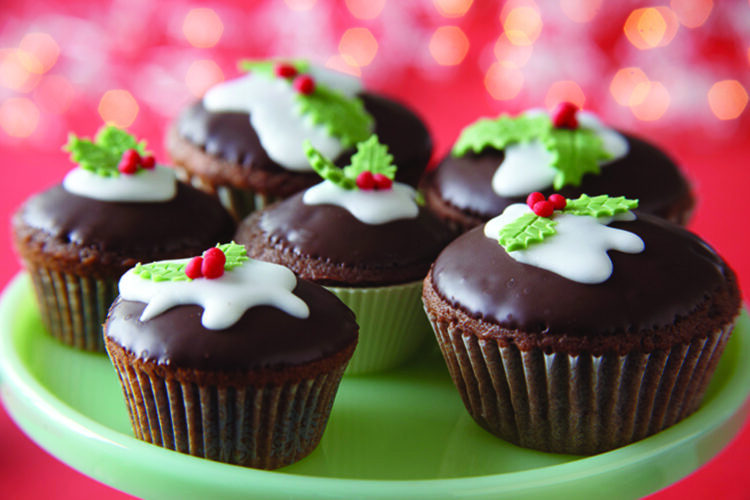 Christmas cupcakes make  a perfect holiday treat